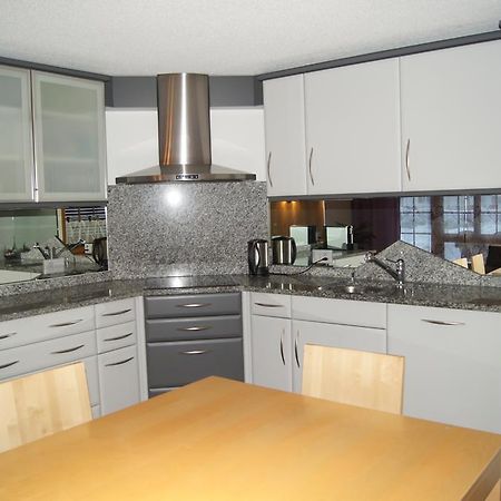 Aramis 1 Apartment Лойкербад Екстериор снимка