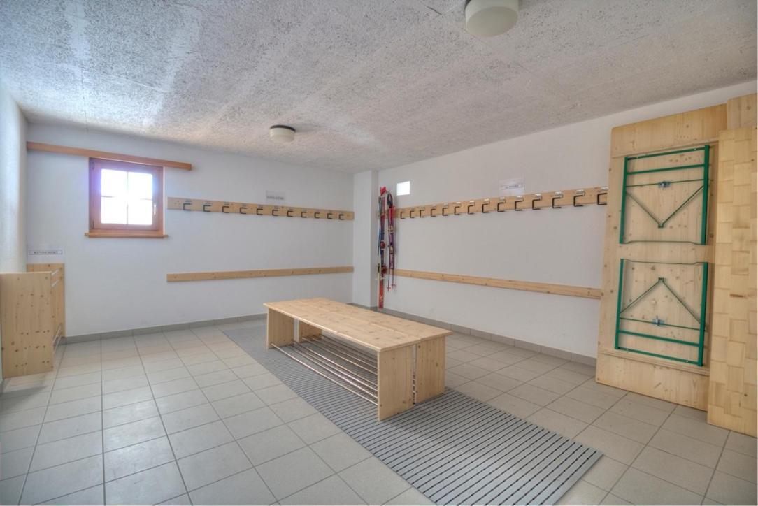 Aramis 1 Apartment Лойкербад Екстериор снимка